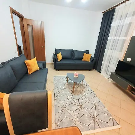 Me Qera Lungomare Medem