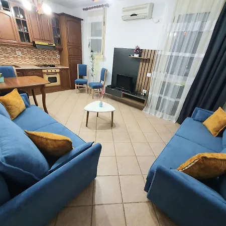 Me Qera Lungomare Medem Vlorë