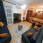 Apartamento Me Qera Lungomare Medem