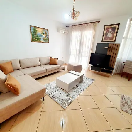 Me Qera Lungomare Medem Apartament *
