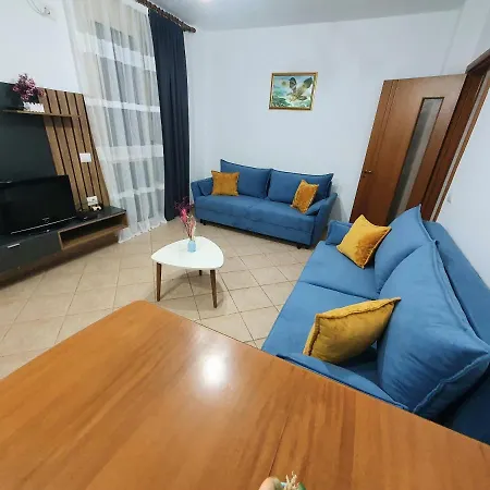 Me Qera Lungomare Medem Appartement *